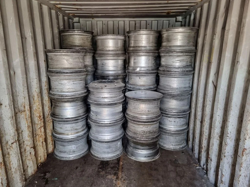 Alcoa velgen 22.5 x 9.00 - חישוק עבור משאית: תמונה 1 Alcoa velgen 22.5 x 9.00 - חישוק עבור משאית: תמונה 1