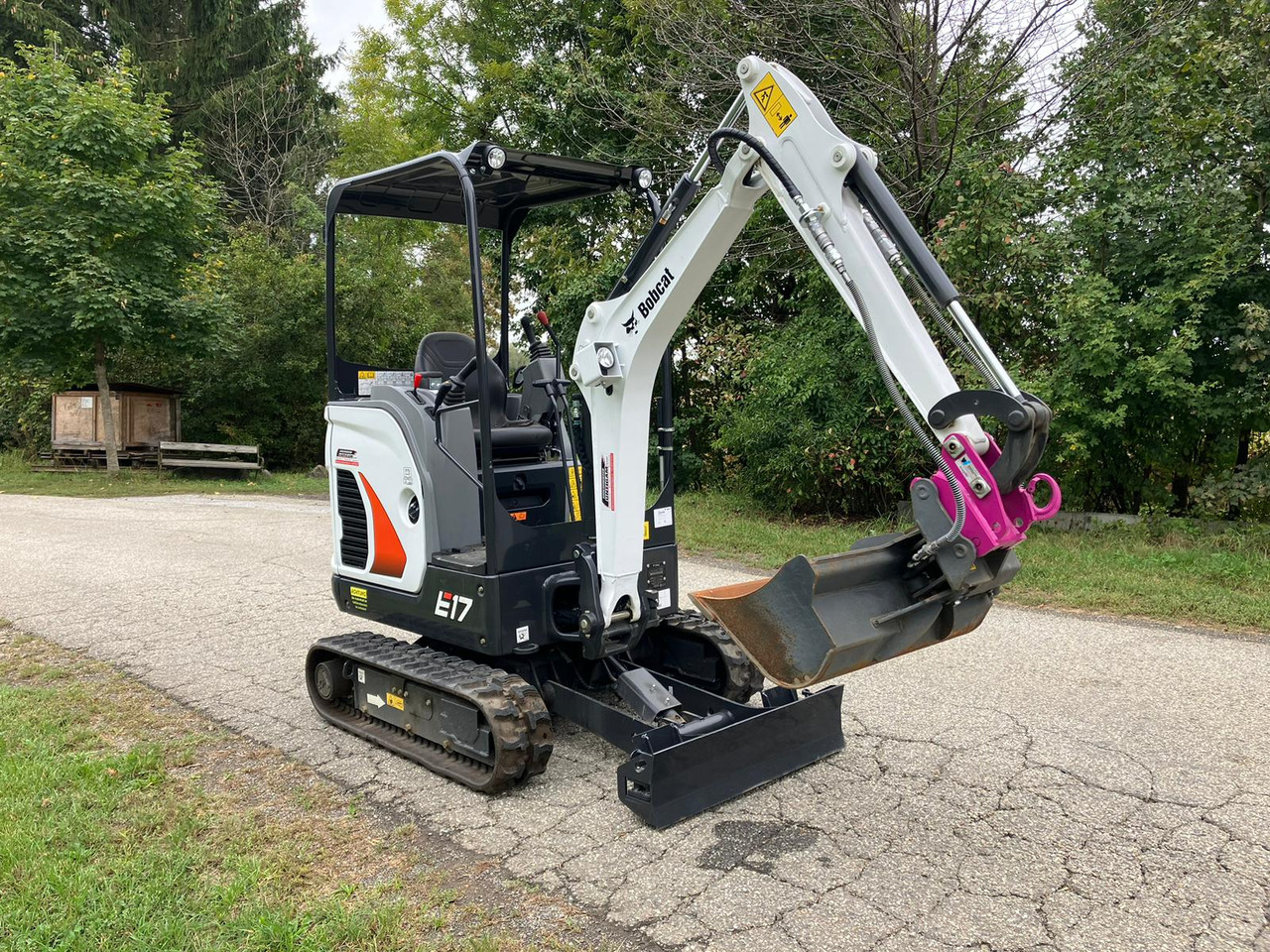 BOBCAT E17 - מיני מחפר: תמונה 5 BOBCAT E17 - מיני מחפר: תמונה 5