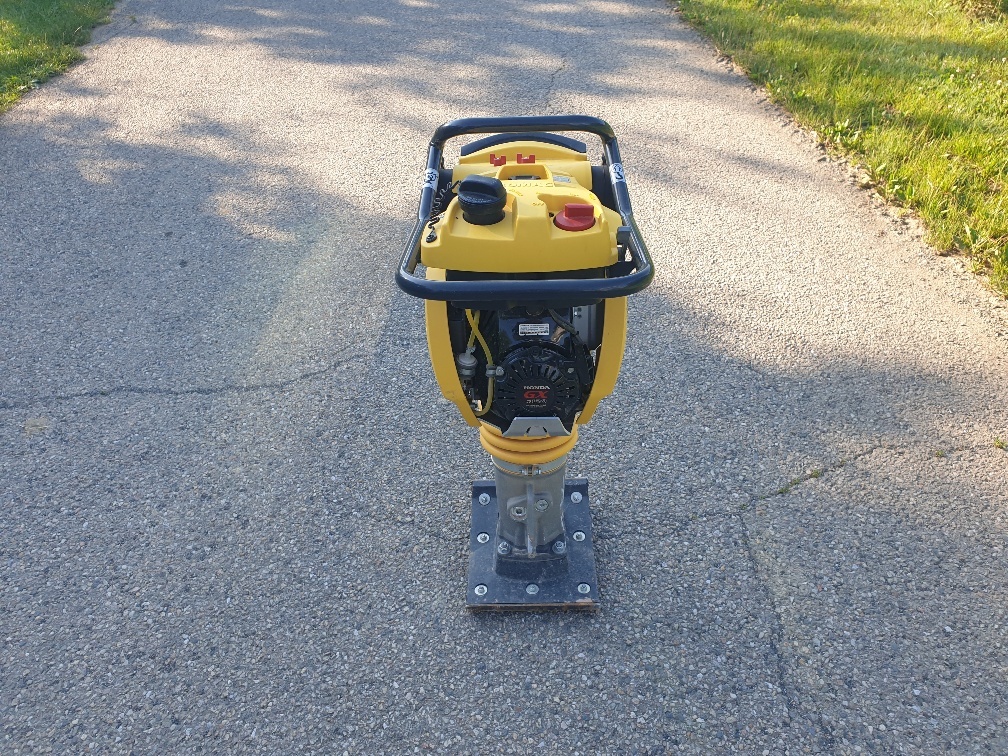 BOMAG BT 65 - לוח רטט: תמונה 3 BOMAG BT 65 - לוח רטט: תמונה 3