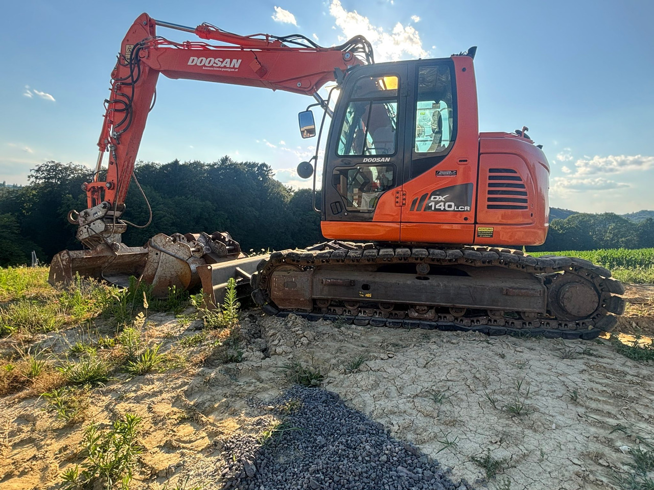 DOOSAN DX 140 LCR-3 - מחפר סורק: תמונה 4 DOOSAN DX 140 LCR-3 - מחפר סורק: תמונה 4