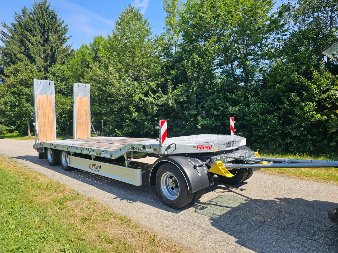 FLIEGL DTS-S 300 - קרון נגרר עם מטען נמוך: תמונה 3 FLIEGL DTS-S 300 - קרון נגרר עם מטען נמוך: תמונה 3