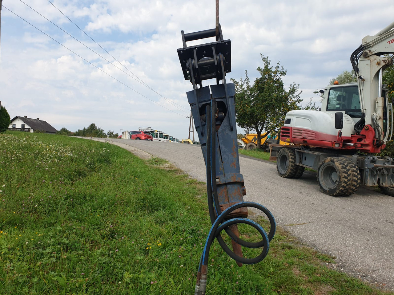 Kubota KXB - פטיש הידרולי עבור מיני מחפר: תמונה 4 Kubota KXB - פטיש הידרולי עבור מיני מחפר: תמונה 4