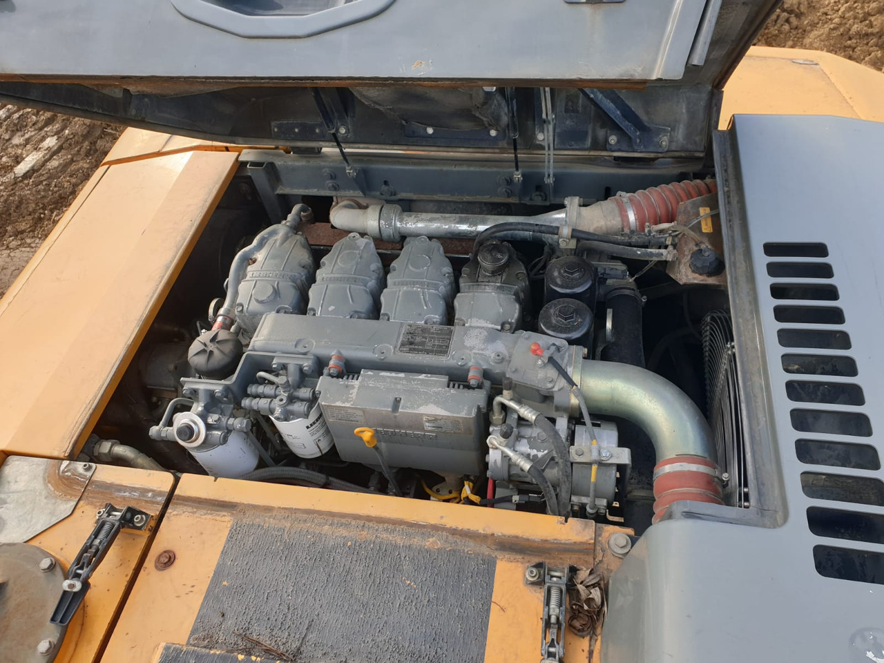 מחפר סורק LIEBHERR R 916 LC-423: תמונה 13