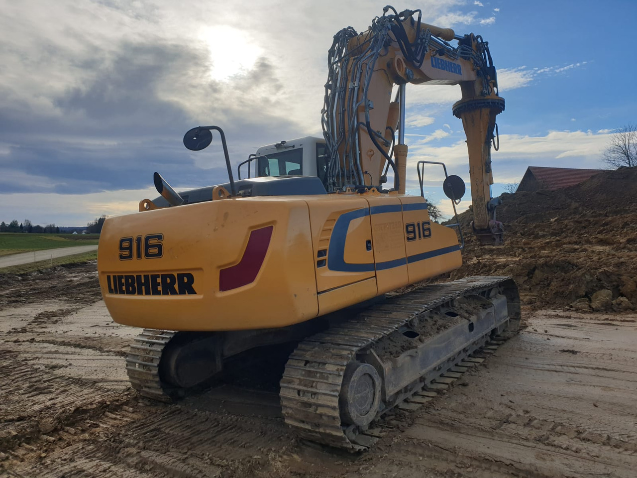 מחפר סורק LIEBHERR R 916 LC-423: תמונה 7
