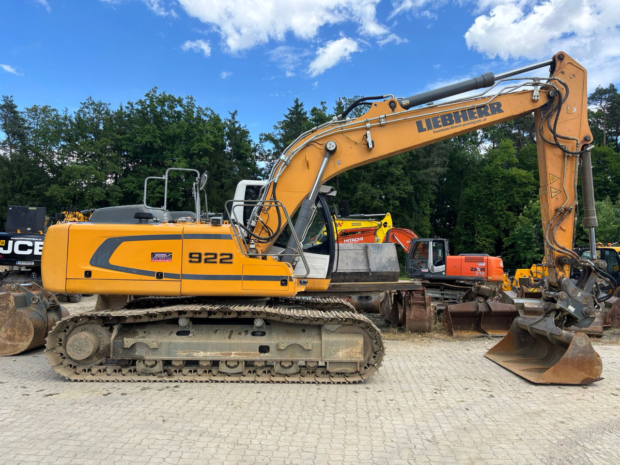LIEBHERR R 922 LC - מחפר סורק: תמונה 2 LIEBHERR R 922 LC - מחפר סורק: תמונה 2
