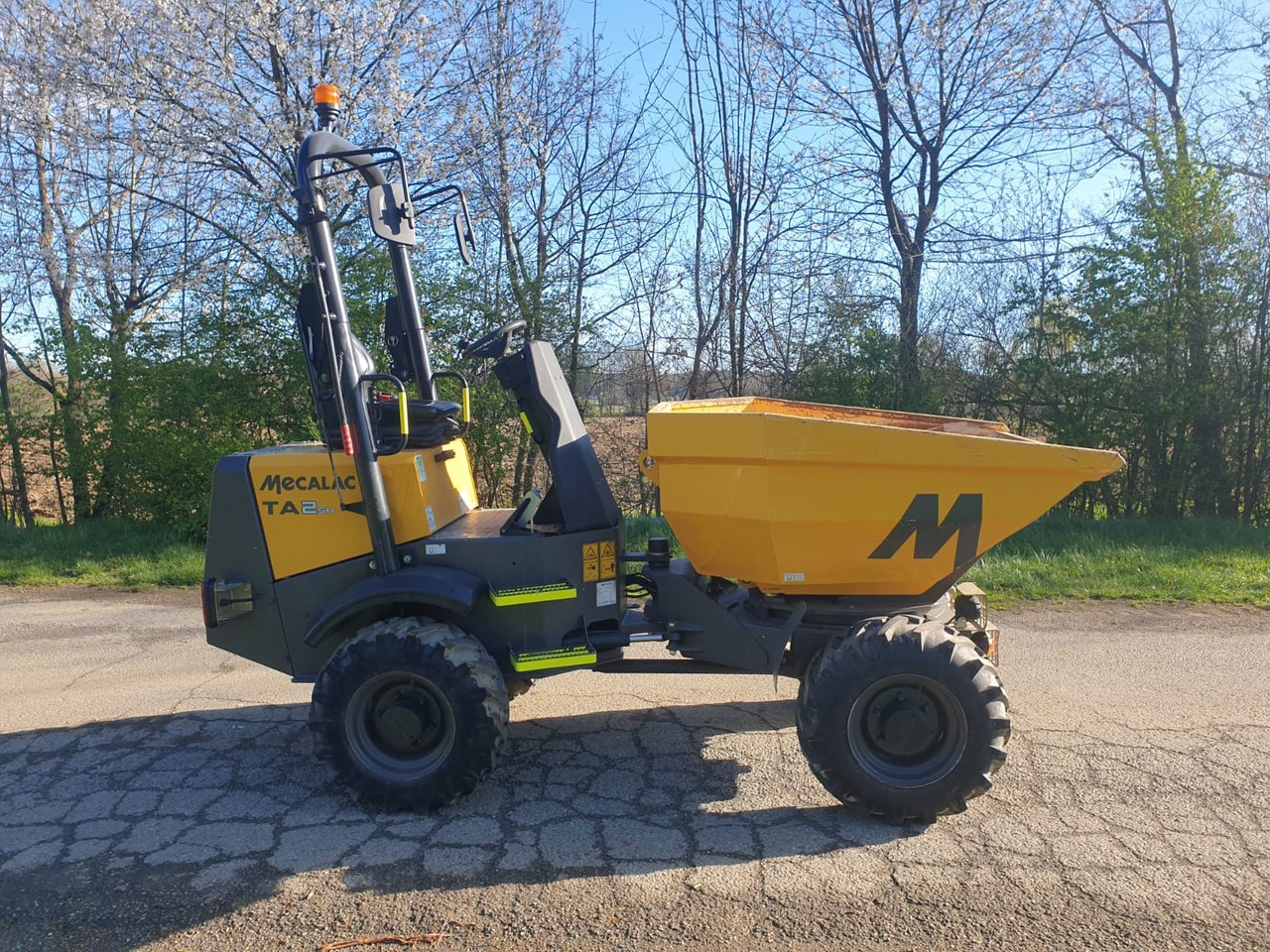 MECALAC TA 2 sh - מסיר פסולת: תמונה 3 MECALAC TA 2 sh - מסיר פסולת: תמונה 3