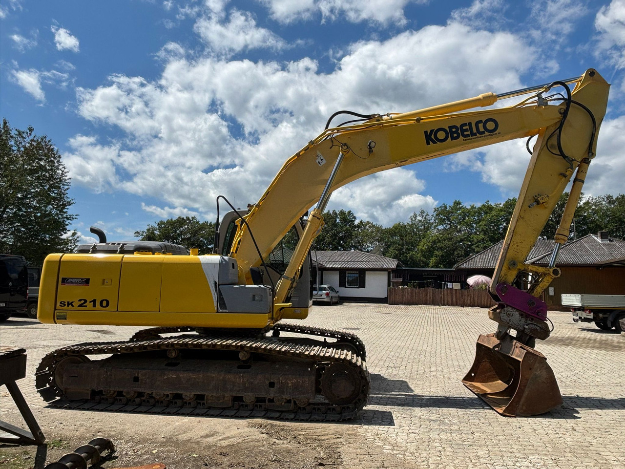 NEW HOLLAND Kobelco E 215 B - מחפר סורק: תמונה 2 NEW HOLLAND Kobelco E 215 B - מחפר סורק: תמונה 2