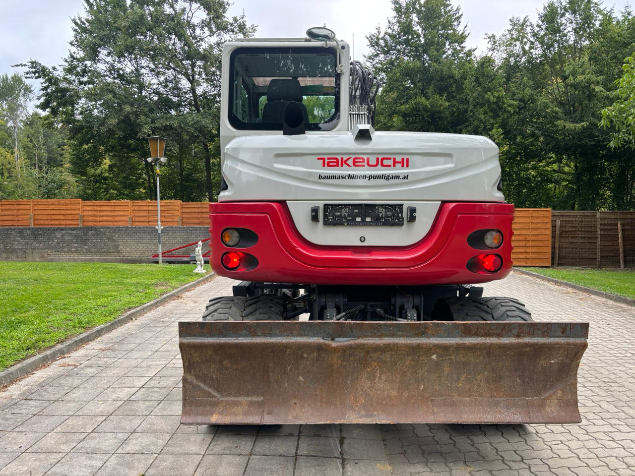 TAKEUCHI TB 295 W - מחפר גלגלים: תמונה 5 TAKEUCHI TB 295 W - מחפר גלגלים: תמונה 5