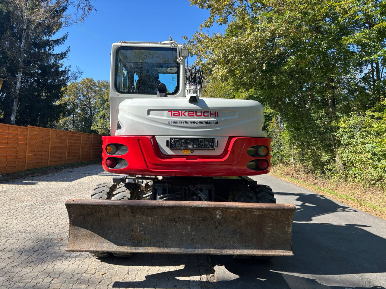 TAKEUCHI TB 295 W - מחפר גלגלים: תמונה 5 TAKEUCHI TB 295 W - מחפר גלגלים: תמונה 5