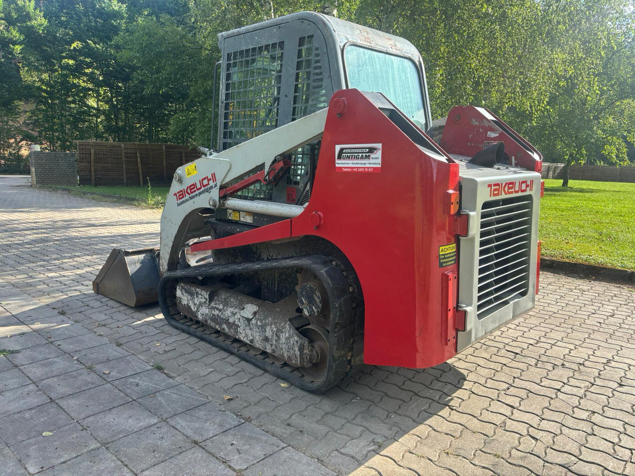 TAKEUCHI TL 230 - מעמיס היגוי החלקה: תמונה 5 TAKEUCHI TL 230 - מעמיס היגוי החלקה: תמונה 5