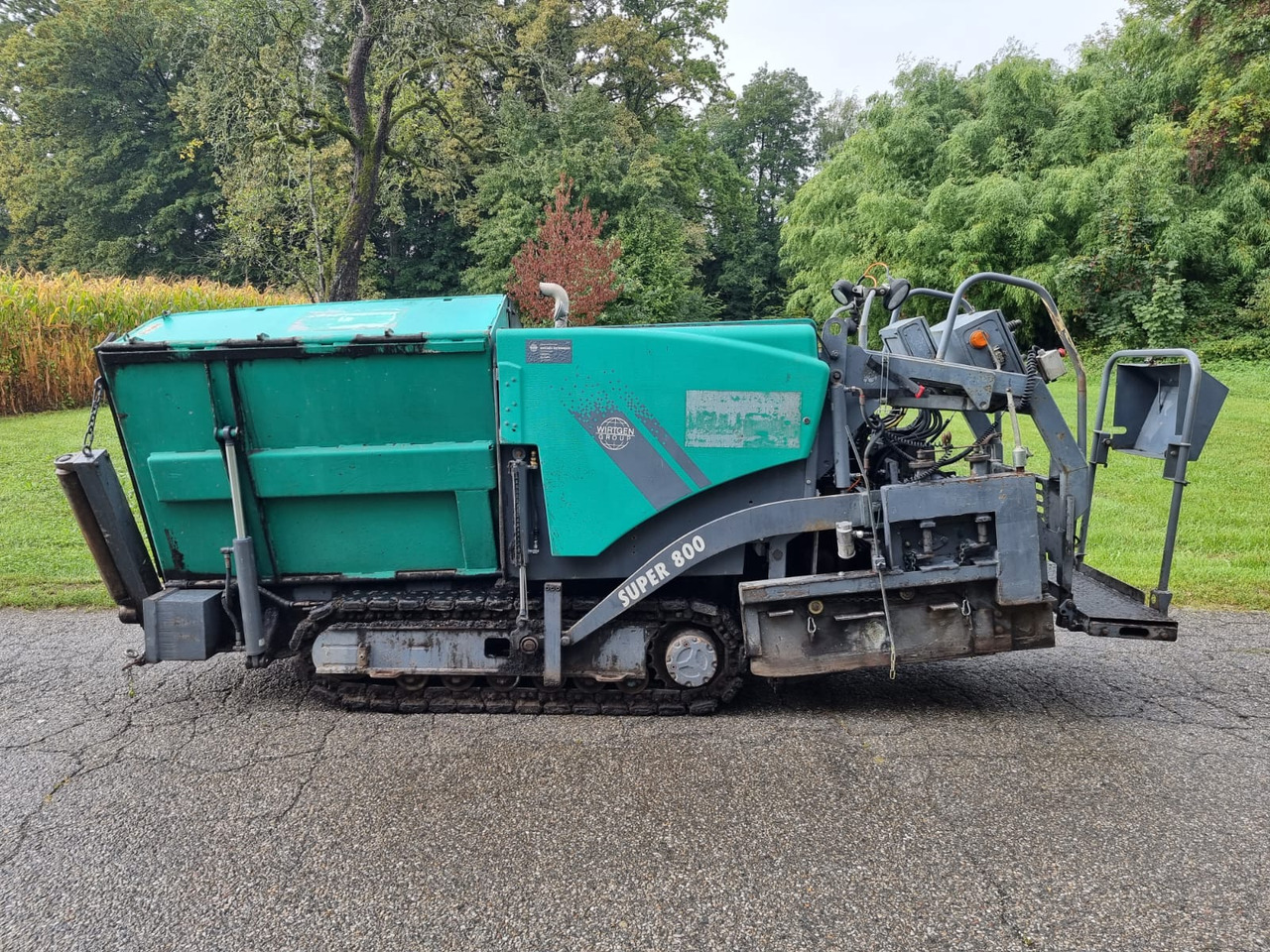 VÖGELE Super 800 - מרצף אספלט: תמונה 1 VÖGELE Super 800 - מרצף אספלט: תמונה 1