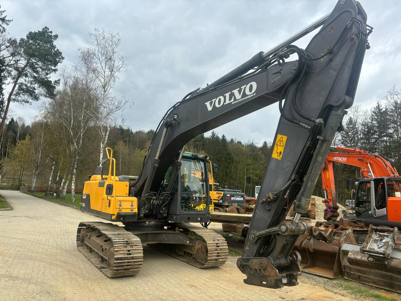 Volvo EC 220 DN - מחפר סורק: תמונה 3 Volvo EC 220 DN - מחפר סורק: תמונה 3