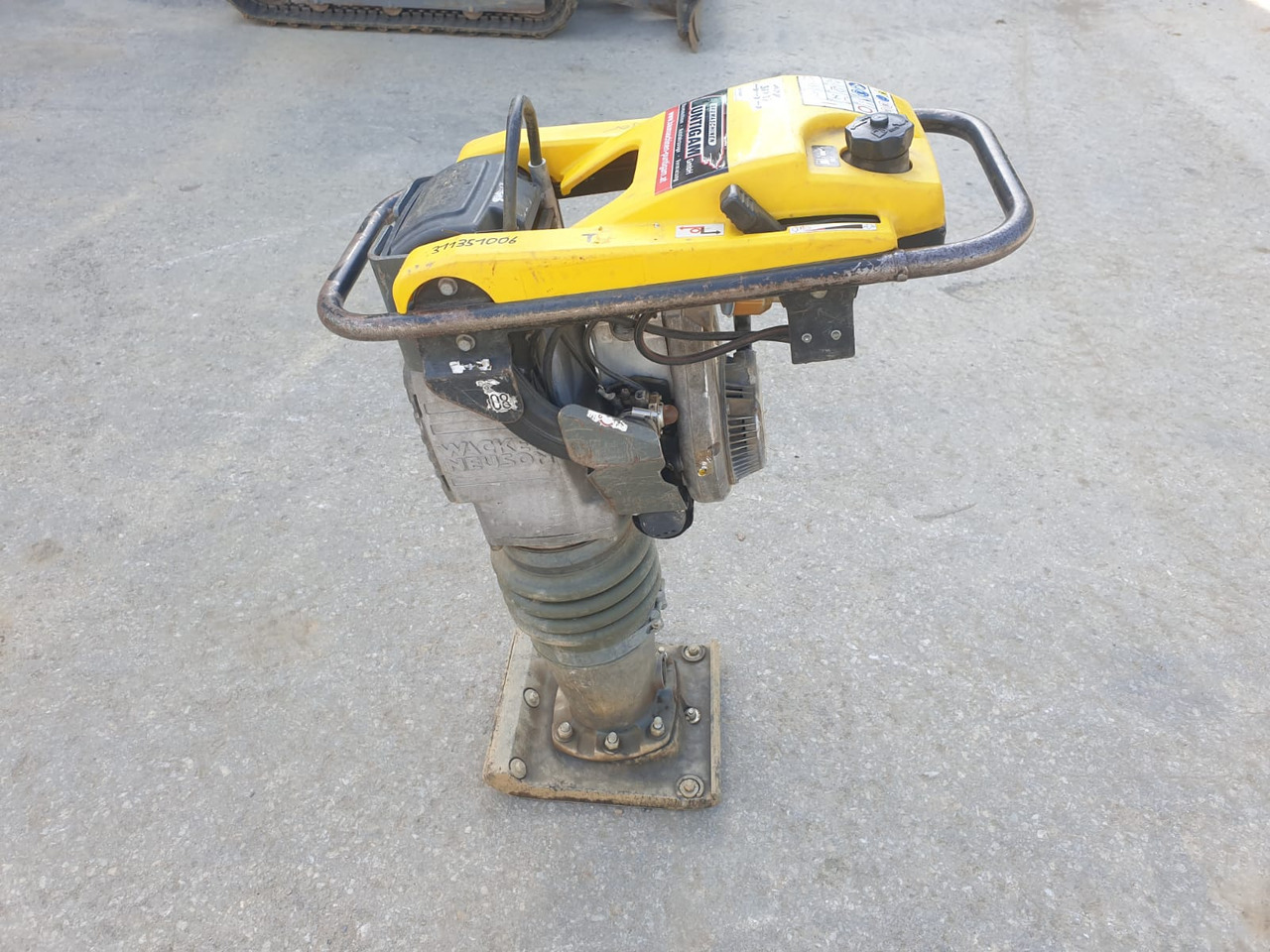 WACKER Neuson BS 60-2 - לוח רטט: תמונה 1 WACKER Neuson BS 60-2 - לוח רטט: תמונה 1