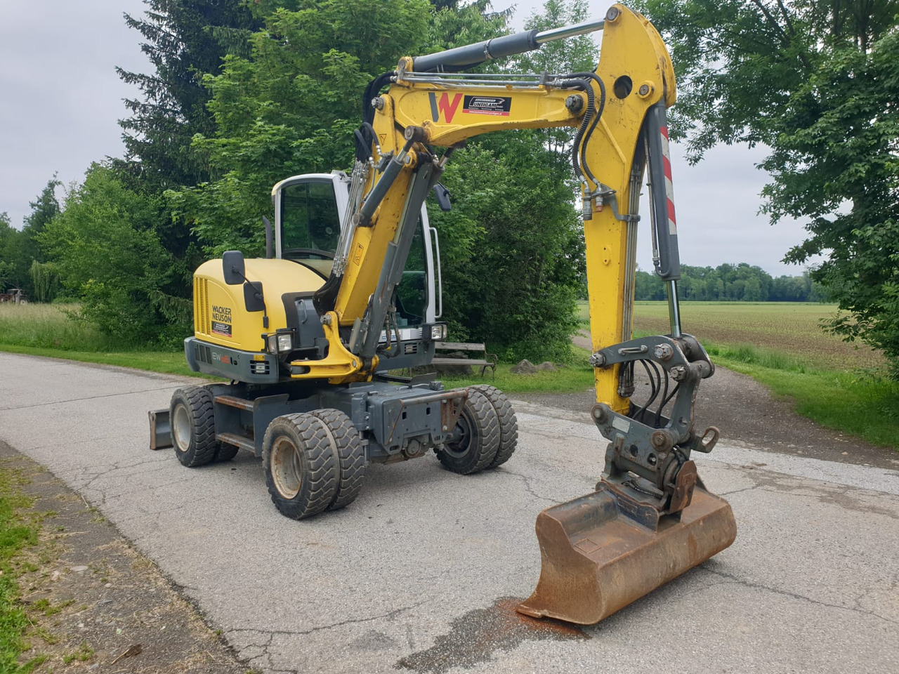 Wacker Neuson EW 65 - מחפר גלגלים: תמונה 4 Wacker Neuson EW 65 - מחפר גלגלים: תמונה 4