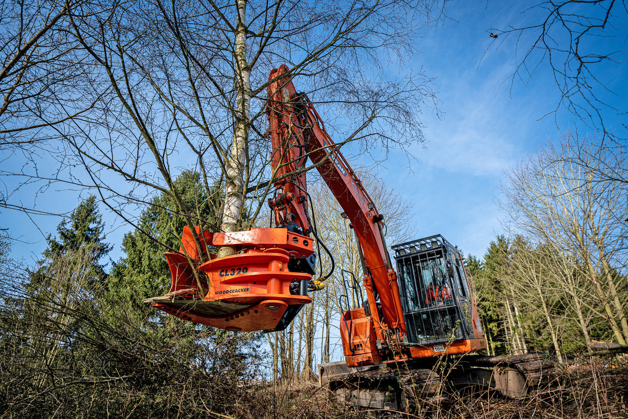 Westtech Woodcracker CL 320 - צרופה עבור מחפר: תמונה 1 Westtech Woodcracker CL 320 - צרופה עבור מחפר: תמונה 1