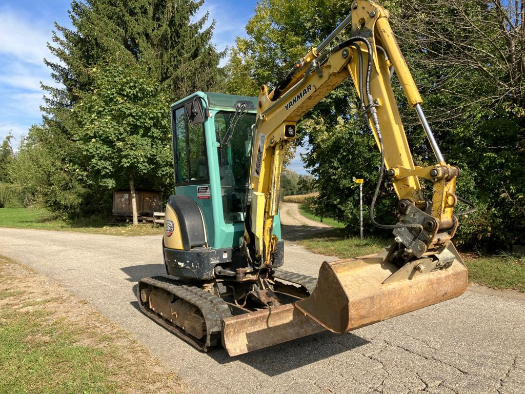 YANMAR VIO 25-4 - מיני מחפר: תמונה 3 YANMAR VIO 25-4 - מיני מחפר: תמונה 3