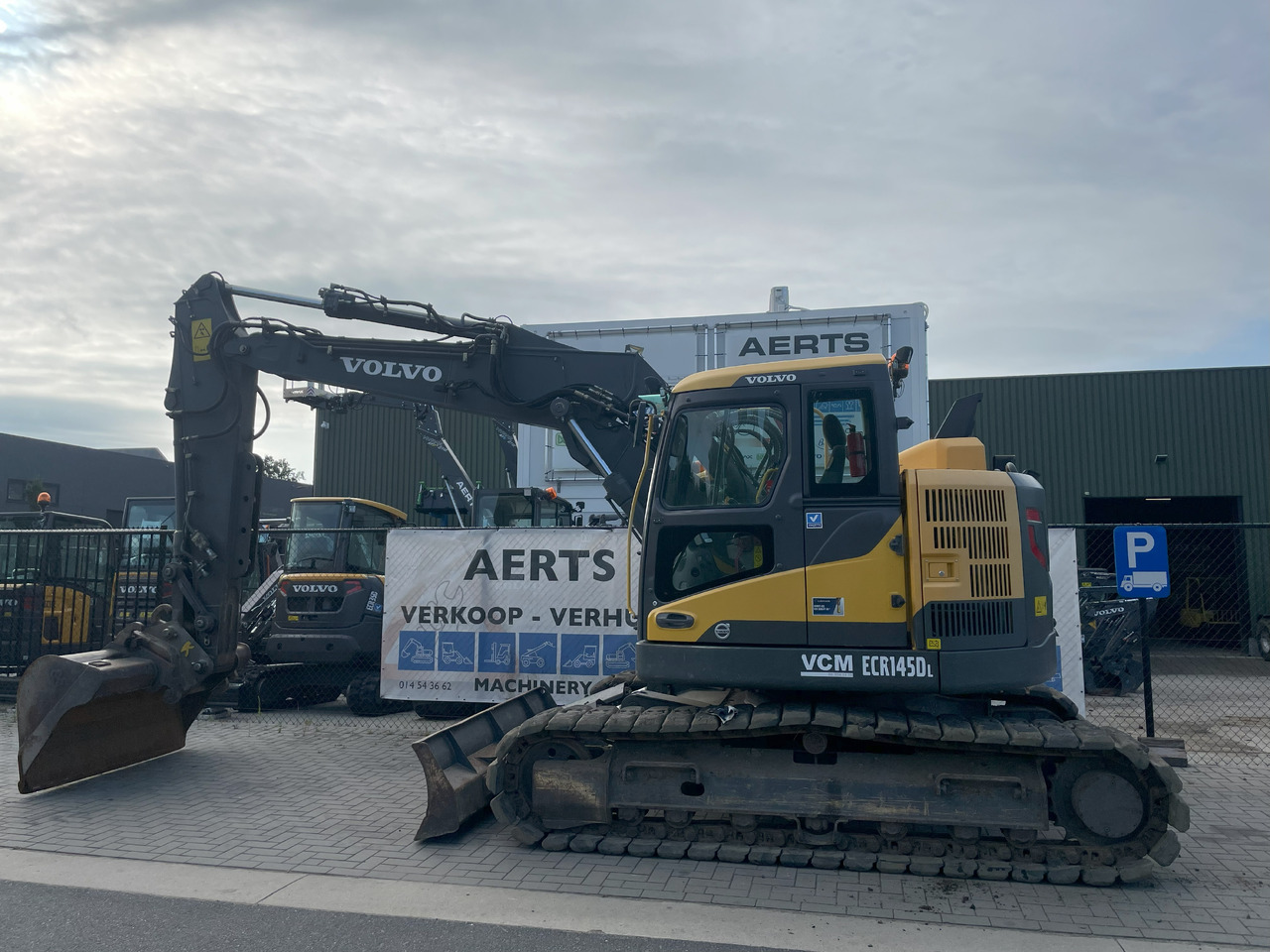 VOLVO ECR145D - מחפר סורק: תמונה 1 VOLVO ECR145D - מחפר סורק: תמונה 1