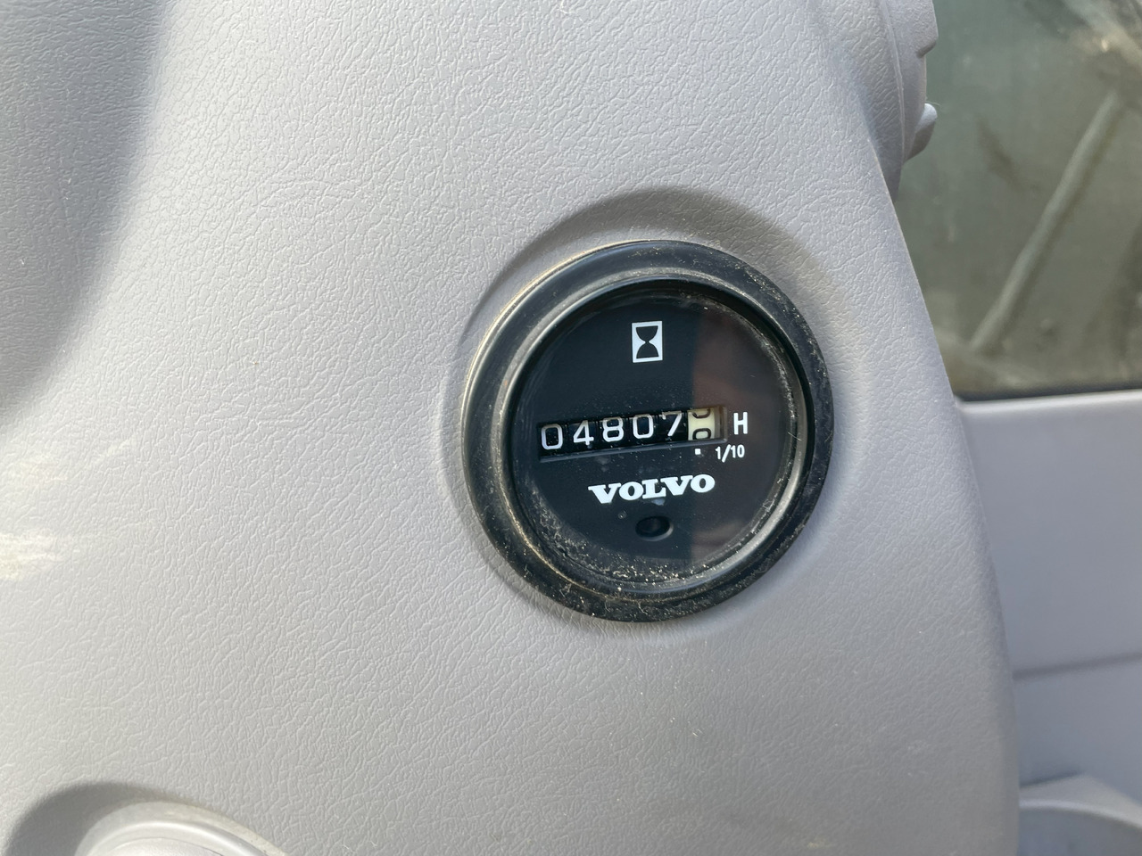 VOLVO ECR145D - מחפר סורק: תמונה 4 VOLVO ECR145D - מחפר סורק: תמונה 4