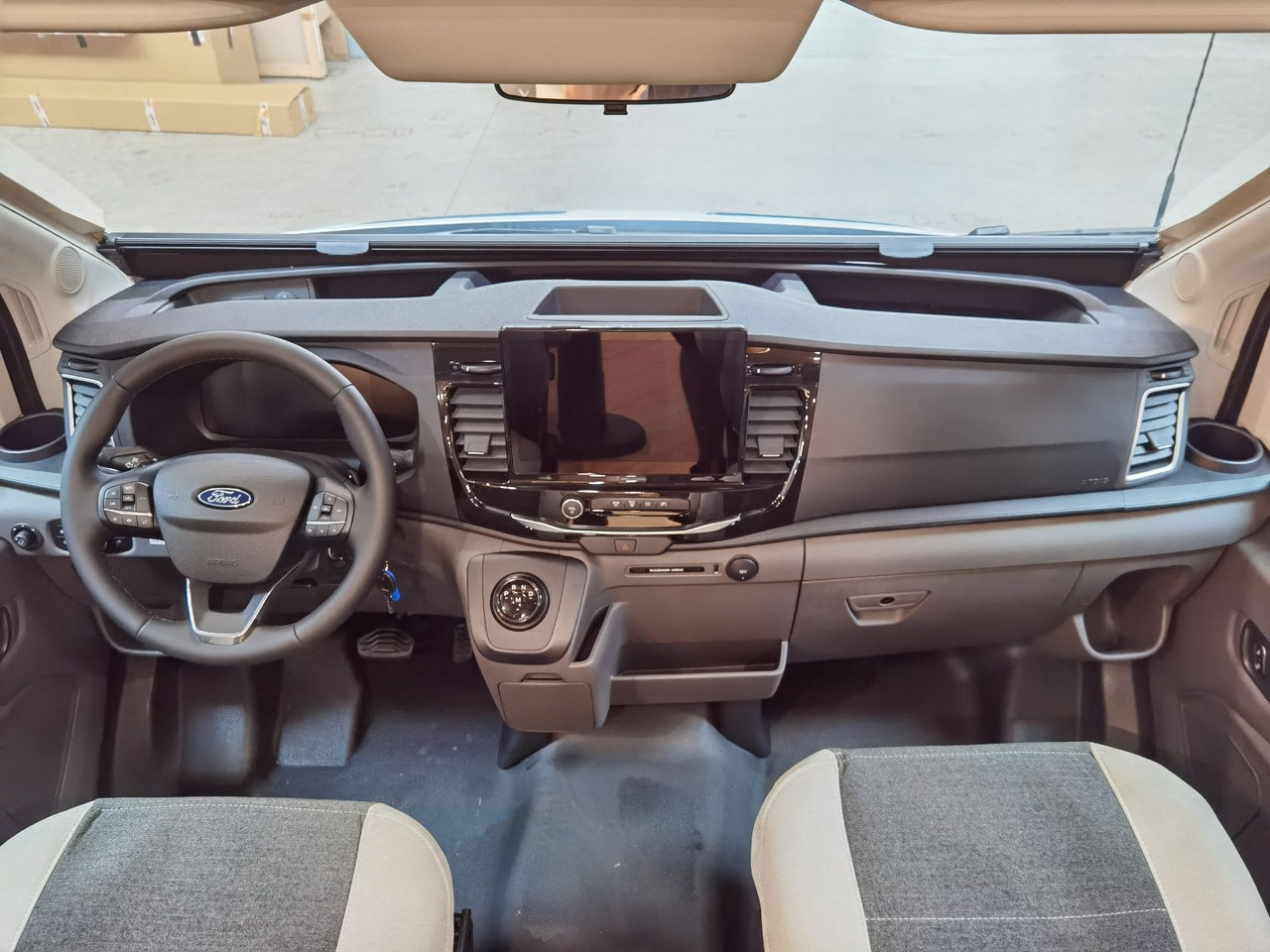 Chausson 640 TITANIUM /- 2026 - / XXL - HUBBETT & RAUMBAD - רכב ממונע חצי-משולב: תמונה 5 Chausson 640 TITANIUM /- 2026 - / XXL - HUBBETT & RAUMBAD - רכב ממונע חצי-משולב: תמונה 5