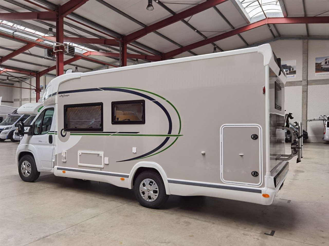 Chausson 724 ETAPE - LINE /140PS /ZUBEHÖR & CONNECT PAKET - רכב ממונע חצי-משולב: תמונה 5 Chausson 724 ETAPE - LINE /140PS /ZUBEHÖR & CONNECT PAKET - רכב ממונע חצי-משולב: תמונה 5