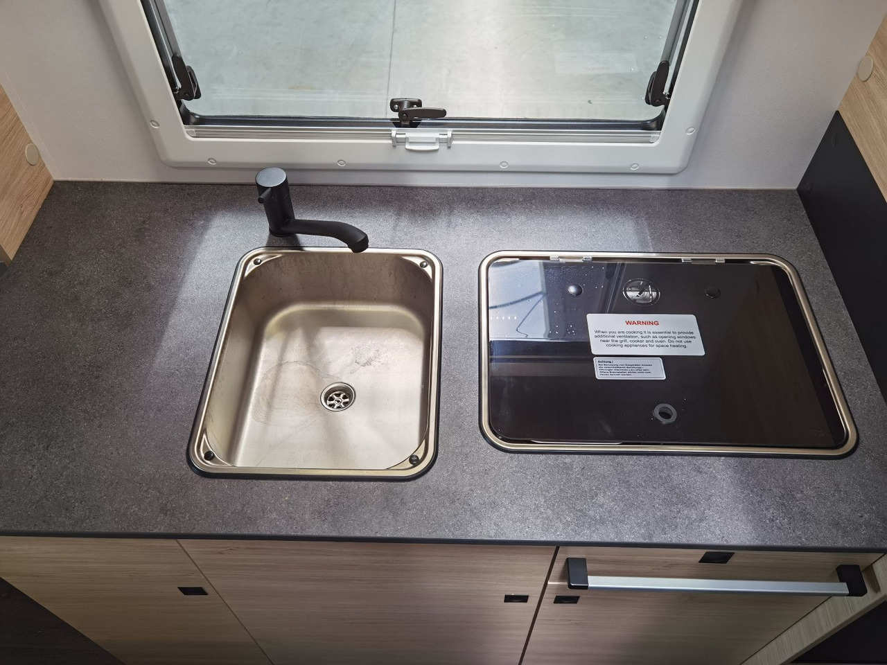 רכב ממונע Alcove Chausson C 727 FIRST LINE /140PS / EINZELBETTEN & ALKOVEN: תמונה 15