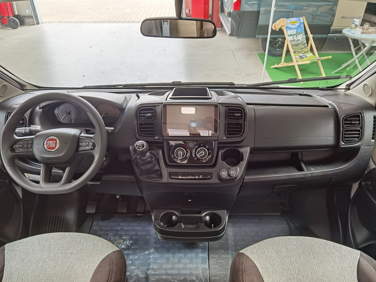 רכב ממונע Alcove Chausson C 727 FIRST LINE /140PS / EINZELBETTEN & ALKOVEN: תמונה 10