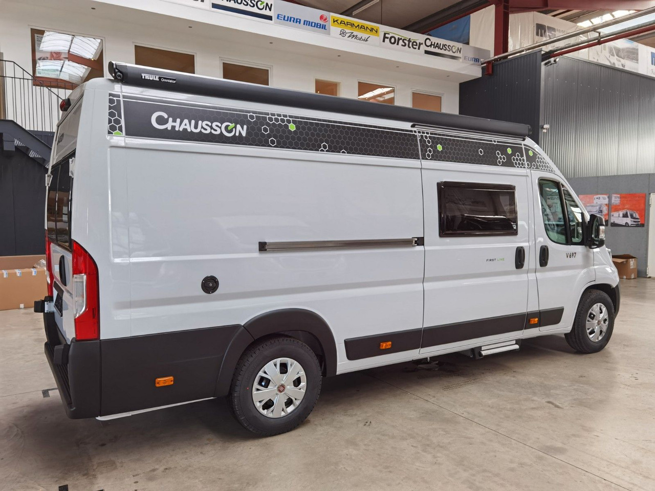 Chausson V697 FIRST LINE / ZUBEHÖR-PAKET / EINZELBETTEN - מוטורהום: תמונה 4 Chausson V697 FIRST LINE / ZUBEHÖR-PAKET / EINZELBETTEN - מוטורהום: תמונה 4