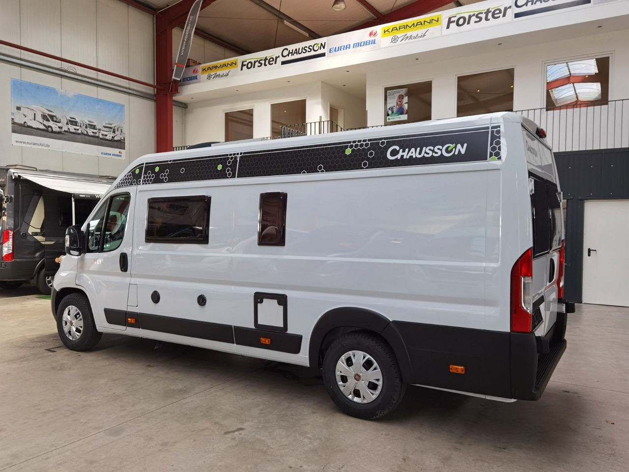 Chausson V697 FIRST LINE / ZUBEHÖR - PAKET / EINZELBETTEN - מוטורהום: תמונה 5 Chausson V697 FIRST LINE / ZUBEHÖR - PAKET / EINZELBETTEN - מוטורהום: תמונה 5