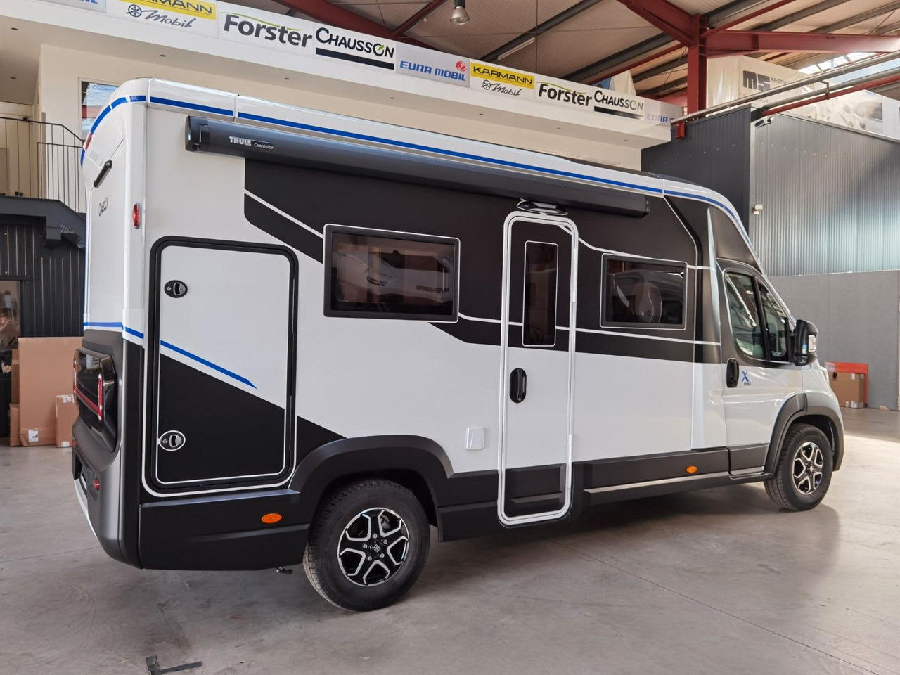 Chausson X 650 EXCLUSIVE LINE / - 2025 - / XXL - HUBBETT - רכב ממונע חצי-משולב: תמונה 4 Chausson X 650 EXCLUSIVE LINE / - 2025 - / XXL - HUBBETT - רכב ממונע חצי-משולב: תמונה 4