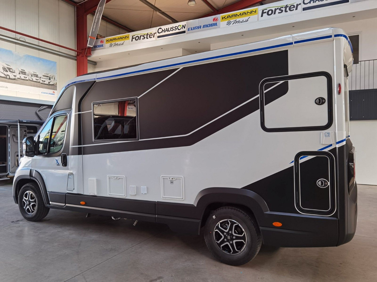 רכב ממונע חצי-משולב Chausson X 650 EXCLUSIVE LINE / - 2026 - / XXL - HUBBETT: תמונה 5 רכב ממונע חצי-משולב Chausson X 650 EXCLUSIVE LINE / - 2026 - / XXL - HUBBETT: תמונה 5