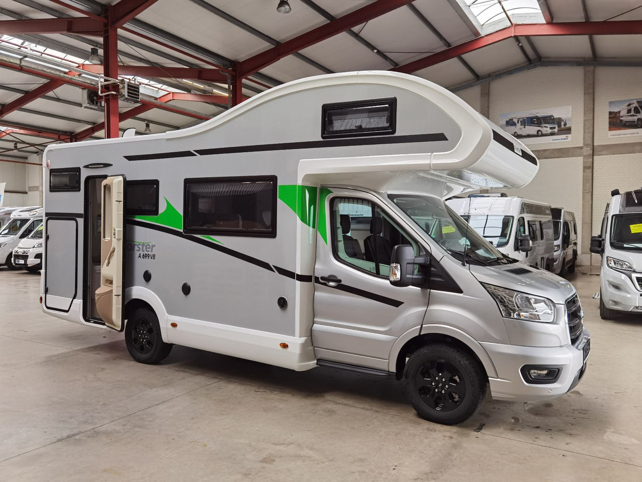 Forster A 699 VB / Modell 2026 / 165PS / ETAGENBETTEN - רכב ממונע Alcove: תמונה 5 Forster A 699 VB / Modell 2026 / 165PS / ETAGENBETTEN - רכב ממונע Alcove: תמונה 5