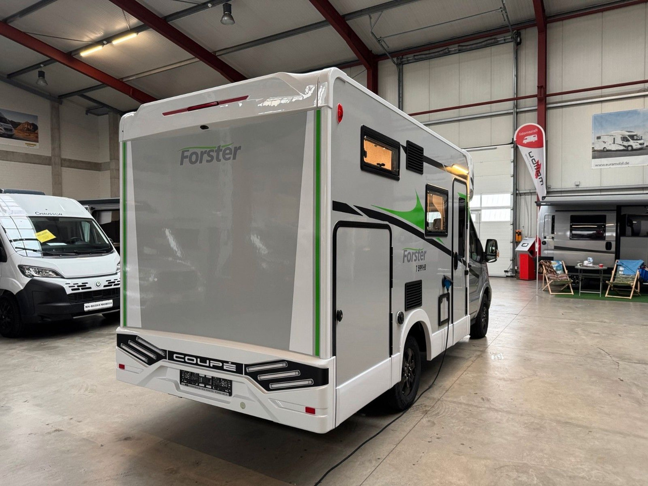 Forster T 599 HBN COUPÈ /-2026-/ 165PS-8G / SILVER-PAKET - רכב ממונע חצי-משולב: תמונה 5 Forster T 599 HBN COUPÈ /-2026-/ 165PS-8G / SILVER-PAKET - רכב ממונע חצי-משולב: תמונה 5