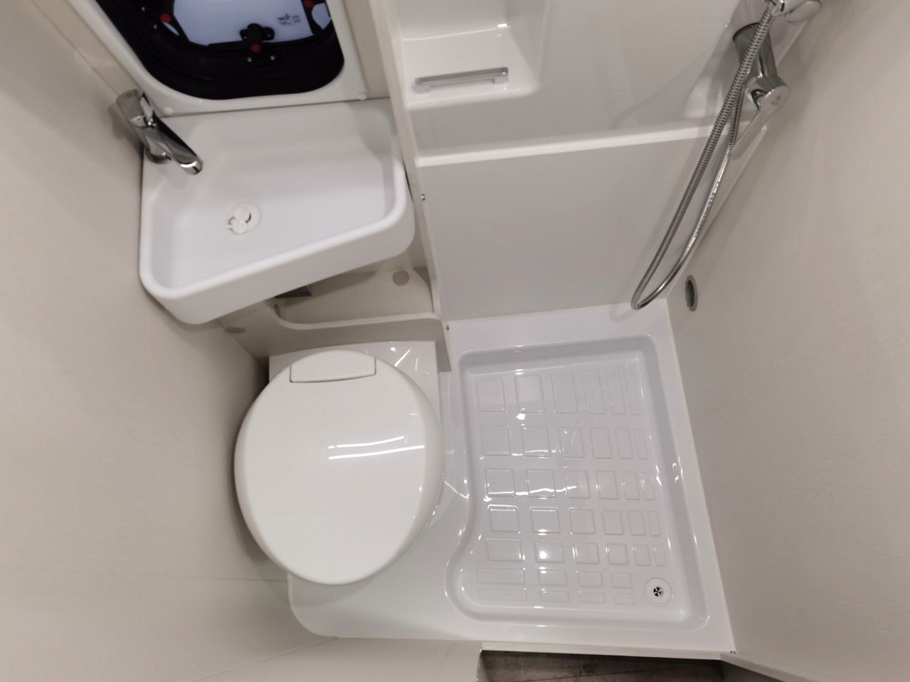 מוטורהום Karmann DAVIS 620 TRENDSTYLE / -MODELL 2026-/ PLUS-PAKET: תמונה 19 מוטורהום Karmann DAVIS 620 TRENDSTYLE / -MODELL 2026-/ PLUS-PAKET: תמונה 19