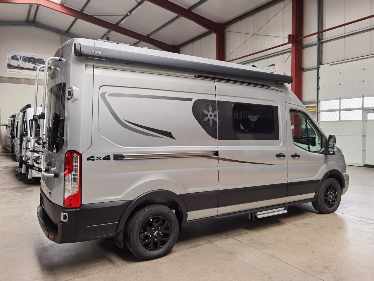 Karmann DEXTER 560 / 170PS - 4x4 / SOLAR & MARKISE & ALU - מוטורהום: תמונה 4 Karmann DEXTER 560 / 170PS - 4x4 / SOLAR & MARKISE & ALU - מוטורהום: תמונה 4