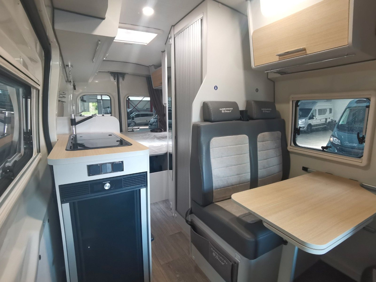 הַחכָּרָה  Karmann DEXTER 560 / 170PS - 4x4 / SOLAR & MARKISE & ALU Karmann DEXTER 560 / 170PS - 4x4 / SOLAR & MARKISE & ALU: תמונה 13