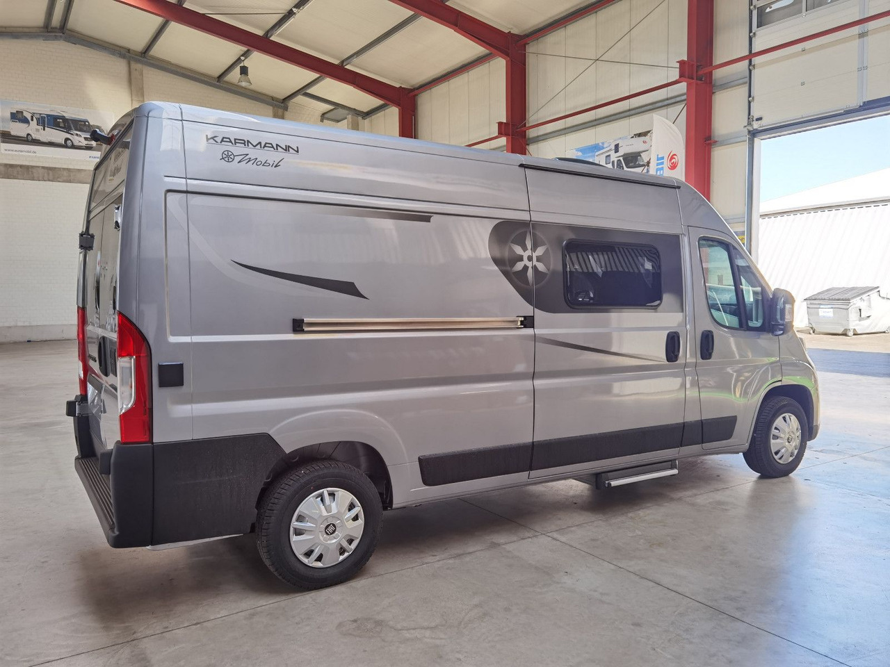 Karmann DEXTER 580 / MODELL 2026 / 8G.AUTOMATIK - מוטורהום: תמונה 4 Karmann DEXTER 580 / MODELL 2026 / 8G.AUTOMATIK - מוטורהום: תמונה 4