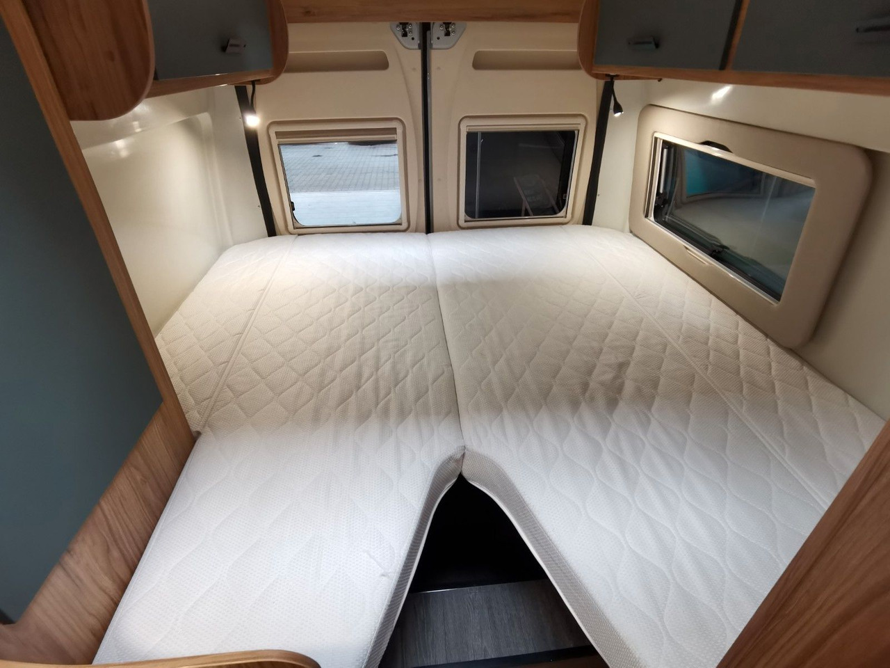 מוטורהום Karmann DEXTER 600 / -2026- /8G.AUTOMATIK / EINZELBETTEN: תמונה 16