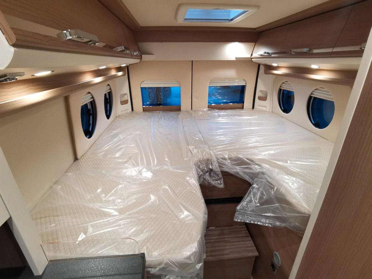 מוטורהום Malibu VAN DIVERSITY GT- 640 LE K /NAVIGATION & KEYLESS: תמונה 18 מוטורהום Malibu VAN DIVERSITY GT- 640 LE K /NAVIGATION & KEYLESS: תמונה 18