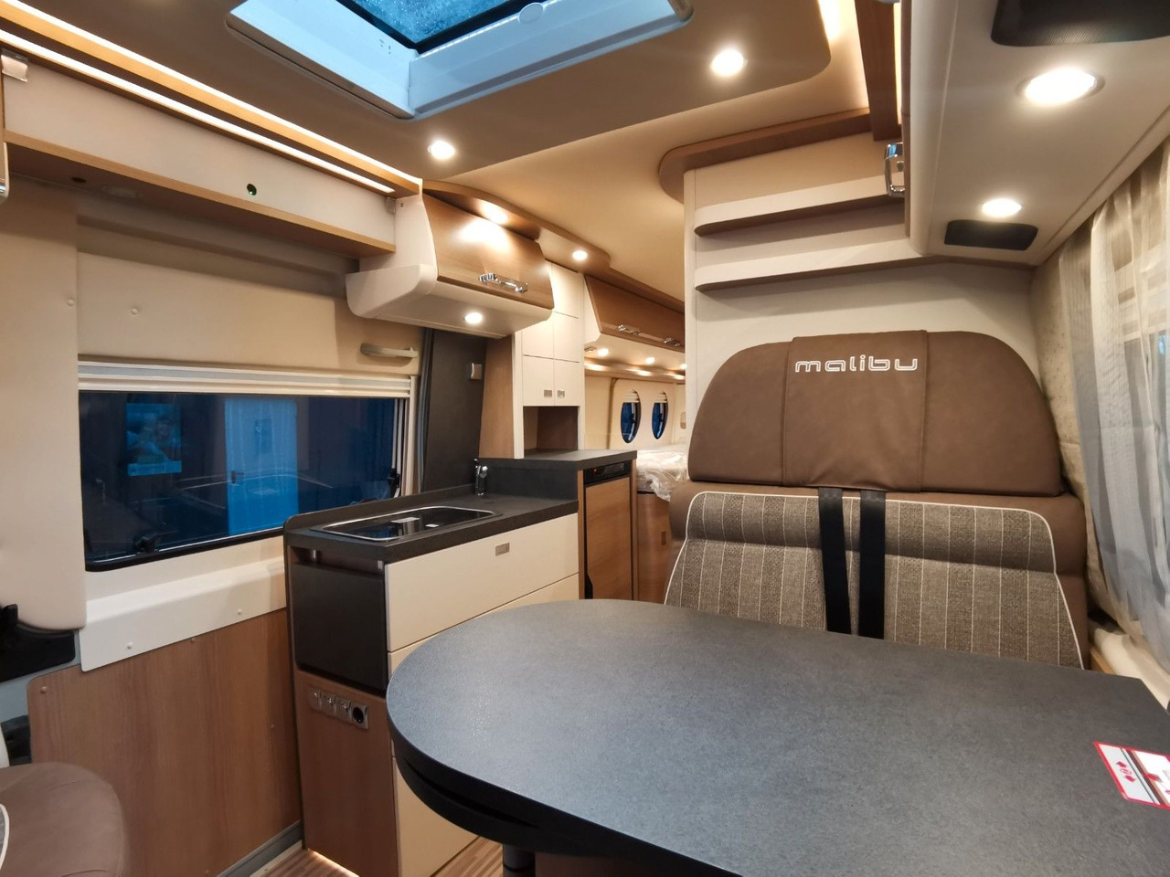 מוטורהום Malibu VAN DIVERSITY GT- 640 LE K /NAVIGATION & KEYLESS: תמונה 12 מוטורהום Malibu VAN DIVERSITY GT- 640 LE K /NAVIGATION & KEYLESS: תמונה 12