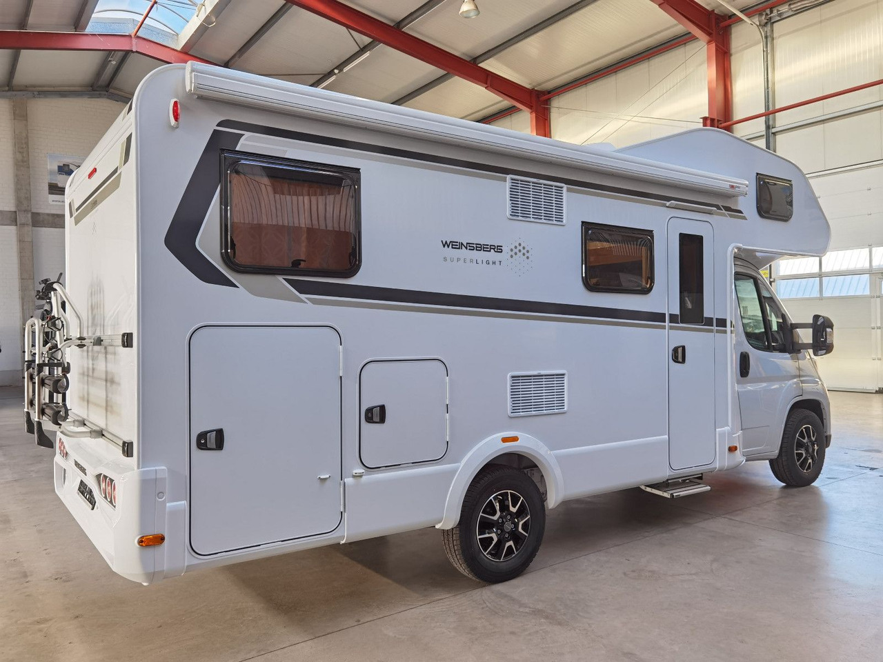 Weinsberg CARAHOME 650 DG / 140 PS / TOP - AUSSTATTUNG - רכב ממונע Alcove: תמונה 4 Weinsberg CARAHOME 650 DG / 140 PS / TOP - AUSSTATTUNG - רכב ממונע Alcove: תמונה 4