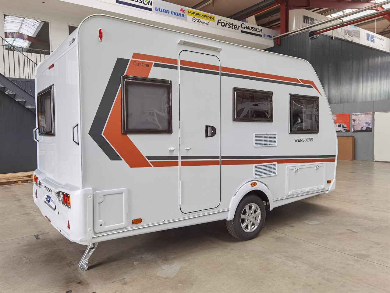 Weinsberg CARAONE 390 QD / -2026 -/ 1350 KG - קרוואן נגרר: תמונה 4 Weinsberg CARAONE 390 QD / -2026 -/ 1350 KG - קרוואן נגרר: תמונה 4