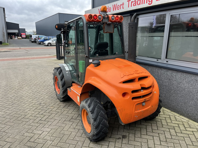 AUSA C 250 H X4 - מלגזת שטח קשה: תמונה 5 AUSA C 250 H X4 - מלגזת שטח קשה: תמונה 5