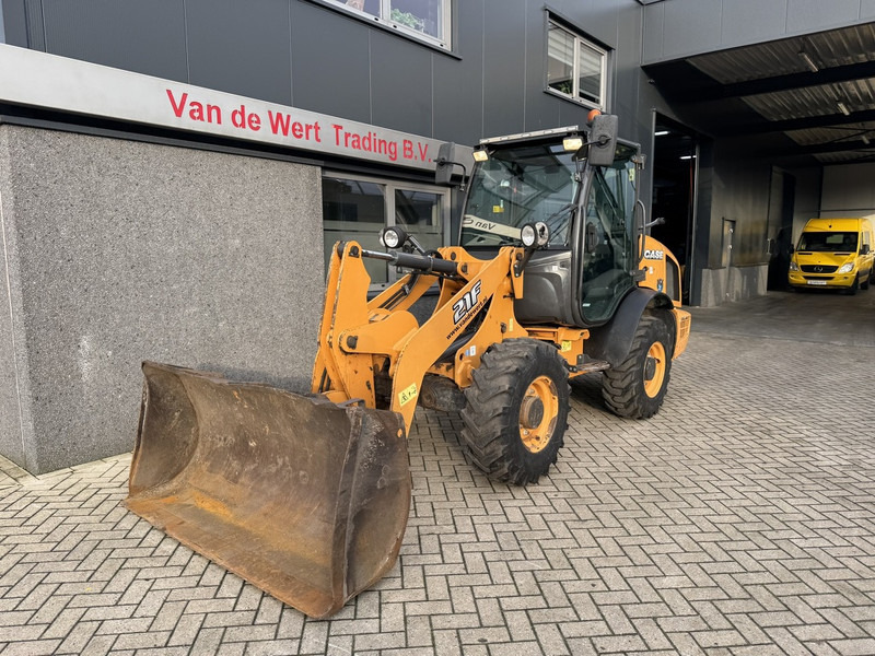 Case 21F Shovel / Radlader / Wheel Loader 2016 Bucket & Forks 3970Hours - מעמיס גלגלים: תמונה 5 Case 21F Shovel / Radlader / Wheel Loader 2016 Bucket & Forks 3970Hours - מעמיס גלגלים: תמונה 5