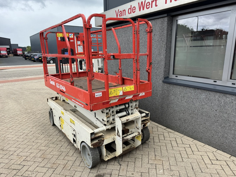 Genie Genie GS2046 schaarlift schaar hoogwerker 2012 uur 8mtr werkhoogte - מעלית מספריים: תמונה 5 Genie Genie GS2046 schaarlift schaar hoogwerker 2012 uur 8mtr werkhoogte - מעלית מספריים: תמונה 5