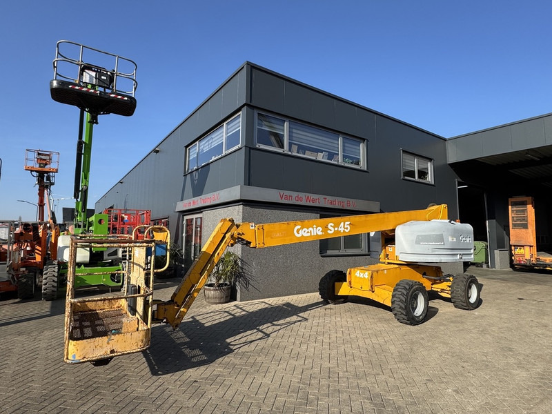 Genie S45 4x4 DEUTZ DIESEL 3000uur 15,7M Werkhoogte - מוט טלסקופי: תמונה 2 Genie S45 4x4 DEUTZ DIESEL 3000uur 15,7M Werkhoogte - מוט טלסקופי: תמונה 2