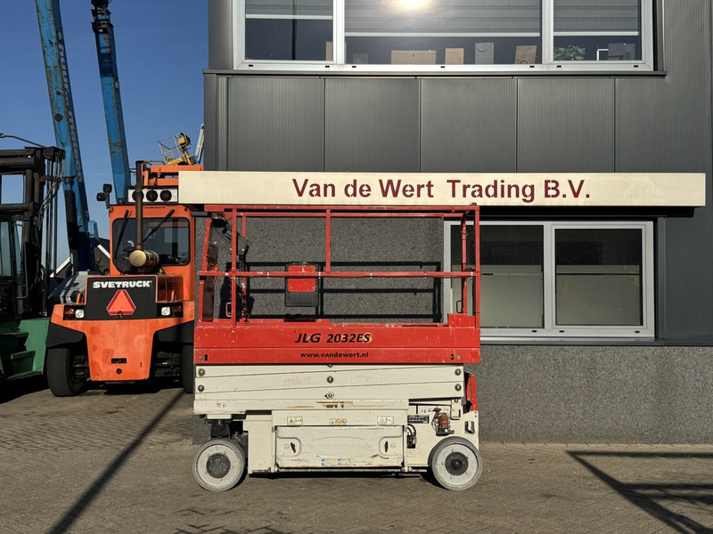 JLG 2032ES Schaarhoogwerker / Scissor lift 8Meter Werkhoogte 2016 Elektrisch - מעלית מספריים: תמונה 1 JLG 2032ES Schaarhoogwerker / Scissor lift 8Meter Werkhoogte 2016 Elektrisch - מעלית מספריים: תמונה 1