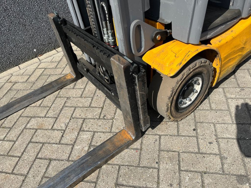 Jungheinrich EFG216K Heftruck Jungheinrich EFG216K Duplo 330 Freelift/Sideshift/4e functie Elektrisch 2016 - מלגזה חשמלית: תמונה 5 Jungheinrich EFG216K Heftruck Jungheinrich EFG216K Duplo 330 Freelift/Sideshift/4e functie Elektrisch 2016 - מלגזה חשמלית: תמונה 5