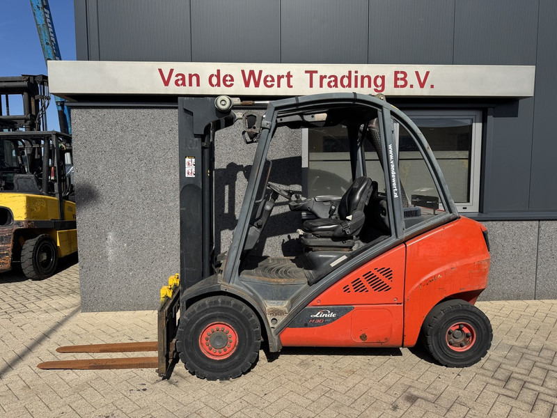 Linde H30D-02 Triplo 465 Freelift / Sideshift / VW Diesel 2014 - מלגזת סולר: תמונה 1 Linde H30D-02 Triplo 465 Freelift / Sideshift / VW Diesel 2014 - מלגזת סולר: תמונה 1