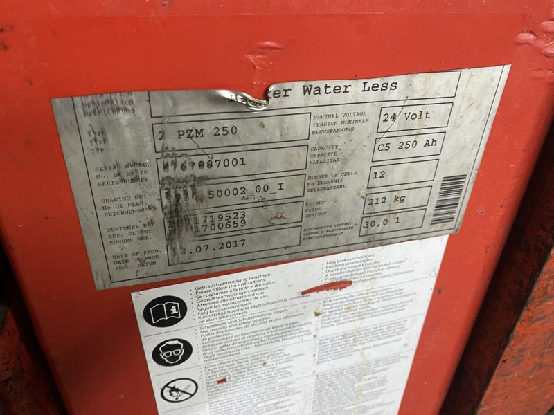 Linde L 14 - משאית משטחים: תמונה 3 Linde L 14 - משאית משטחים: תמונה 3