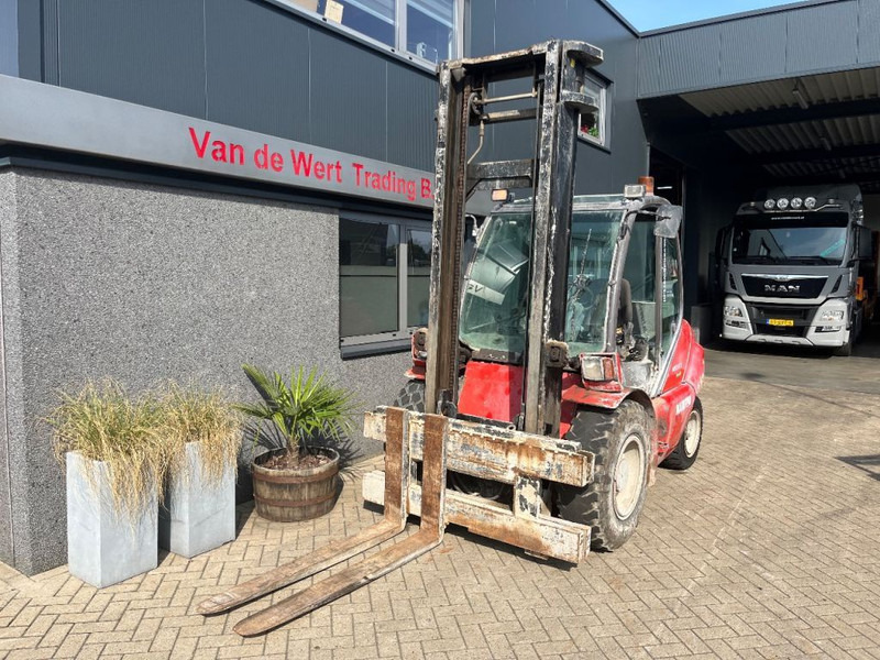 Manitou MSI50T MSI 50T duplo450 SIDESHIFT LUCHTBANDEN 2015 - מלגזת סולר: תמונה 4 Manitou MSI50T MSI 50T duplo450 SIDESHIFT LUCHTBANDEN 2015 - מלגזת סולר: תמונה 4